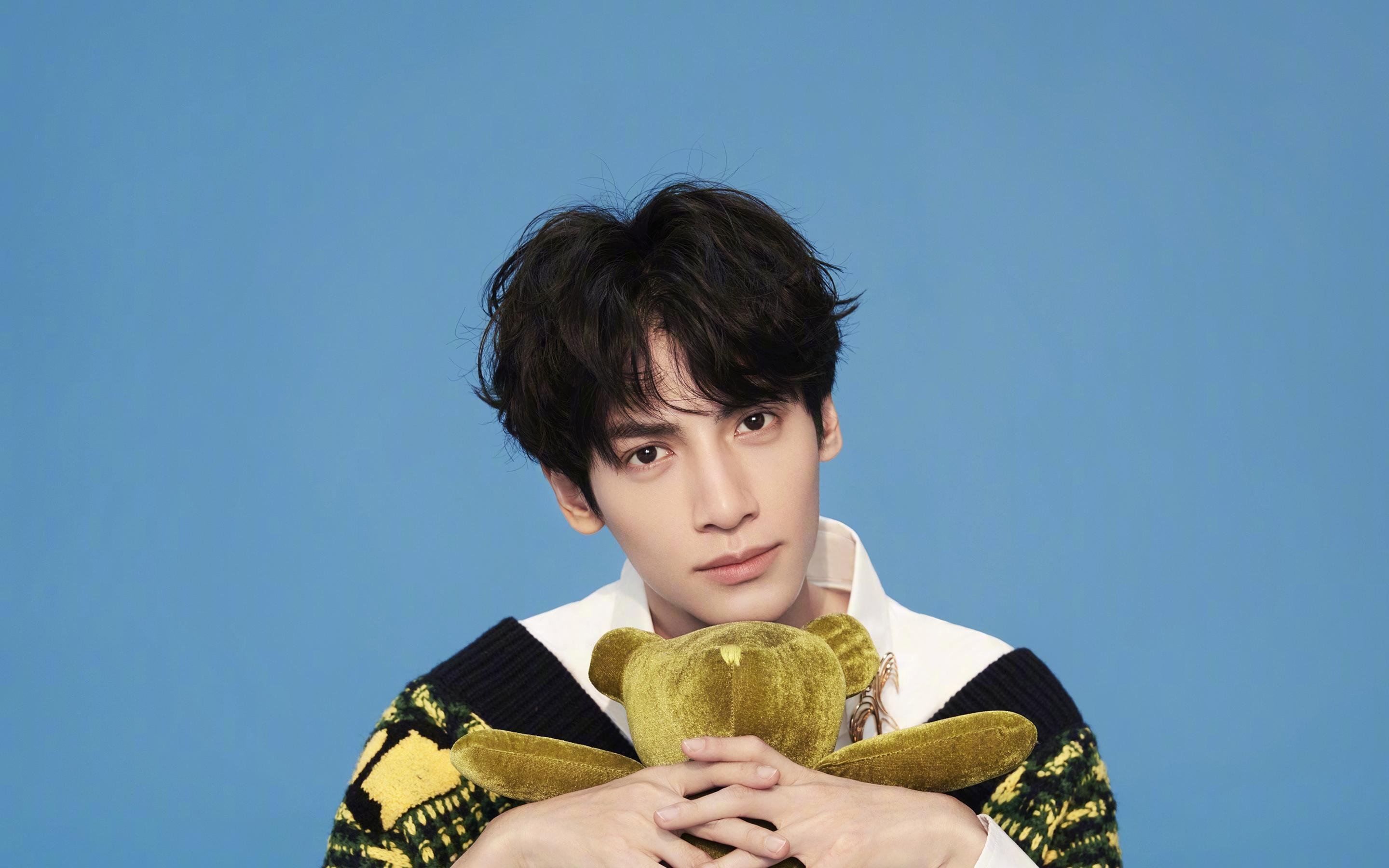 东南亚篮球大赛中，菲律宾队、泰国队激烈竞争，展现区域实力，菲律宾男篮实力