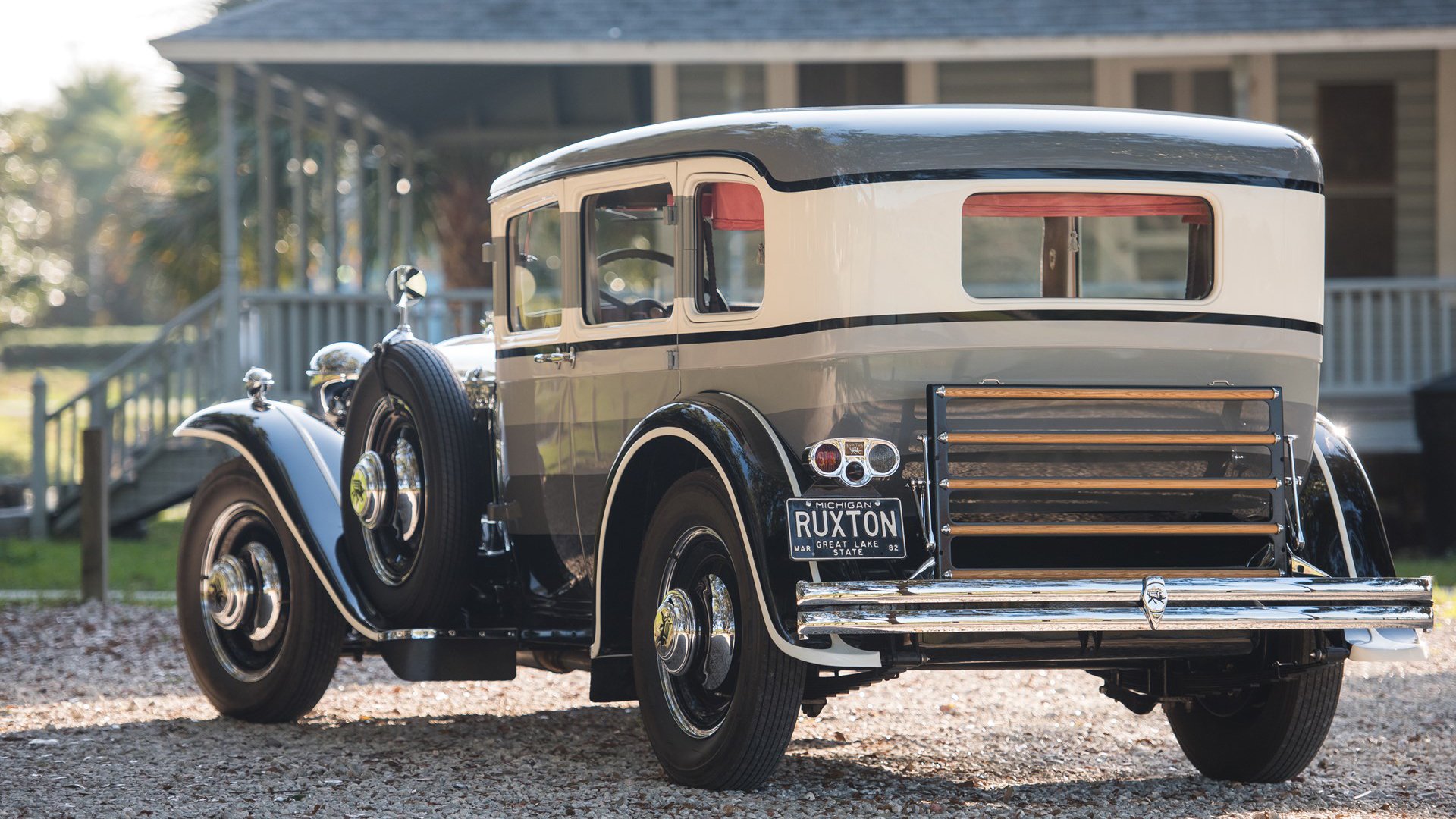 布克单场五十加太阳教练战术奏效，布克续约太阳