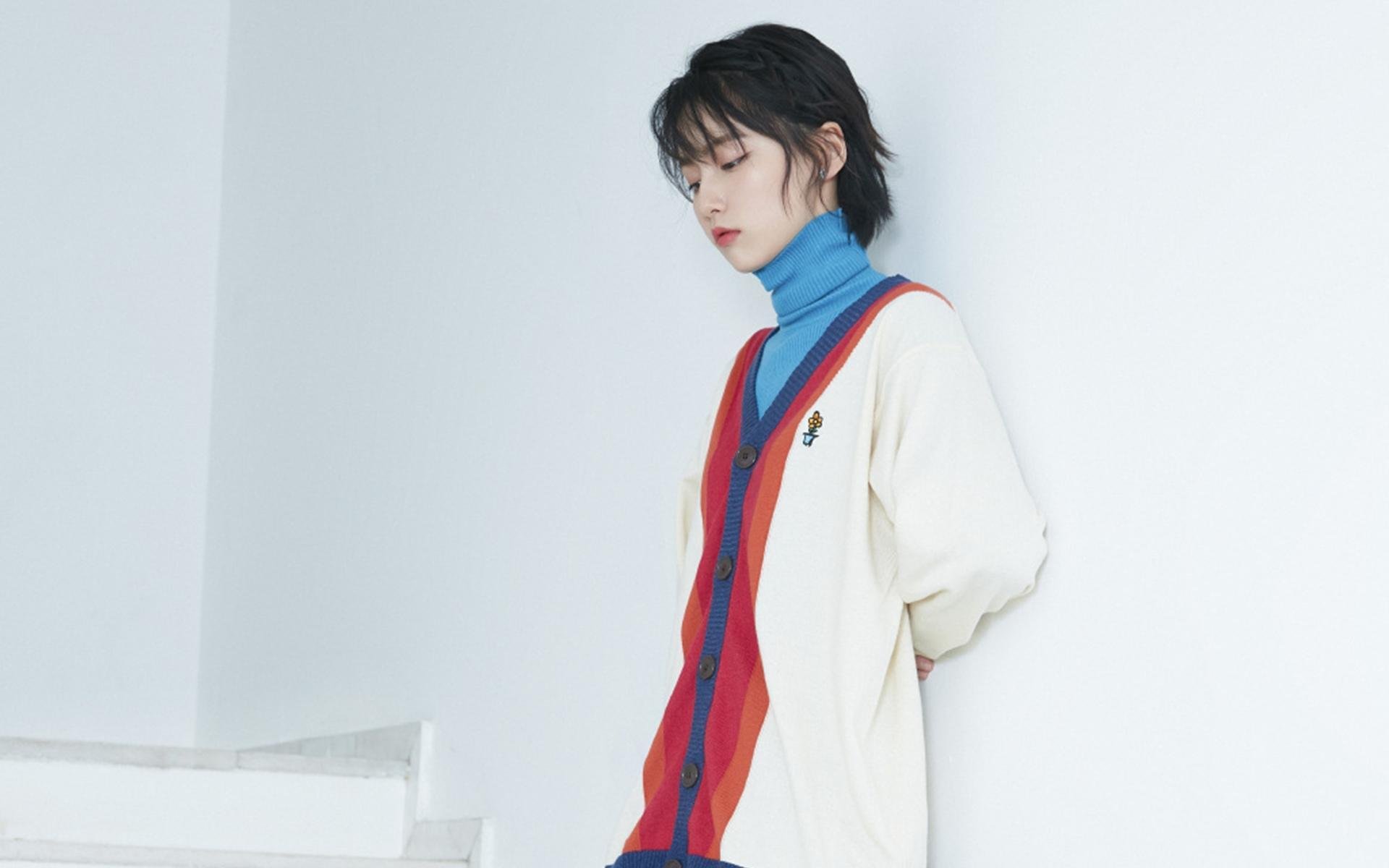 朱婷训练场上鼓励年轻替补队员，朱婷刻苦训练